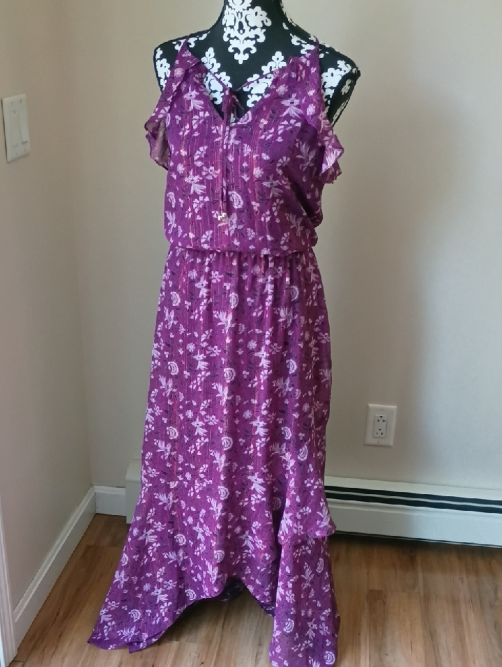White House Black Market Floral Hi-Low Maxi Dress